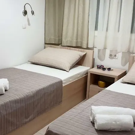 Apartmani Zora Lägenhet